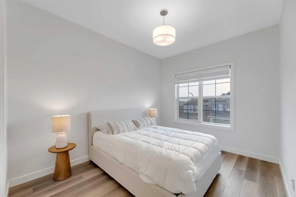 28 Carringvue Passage NW