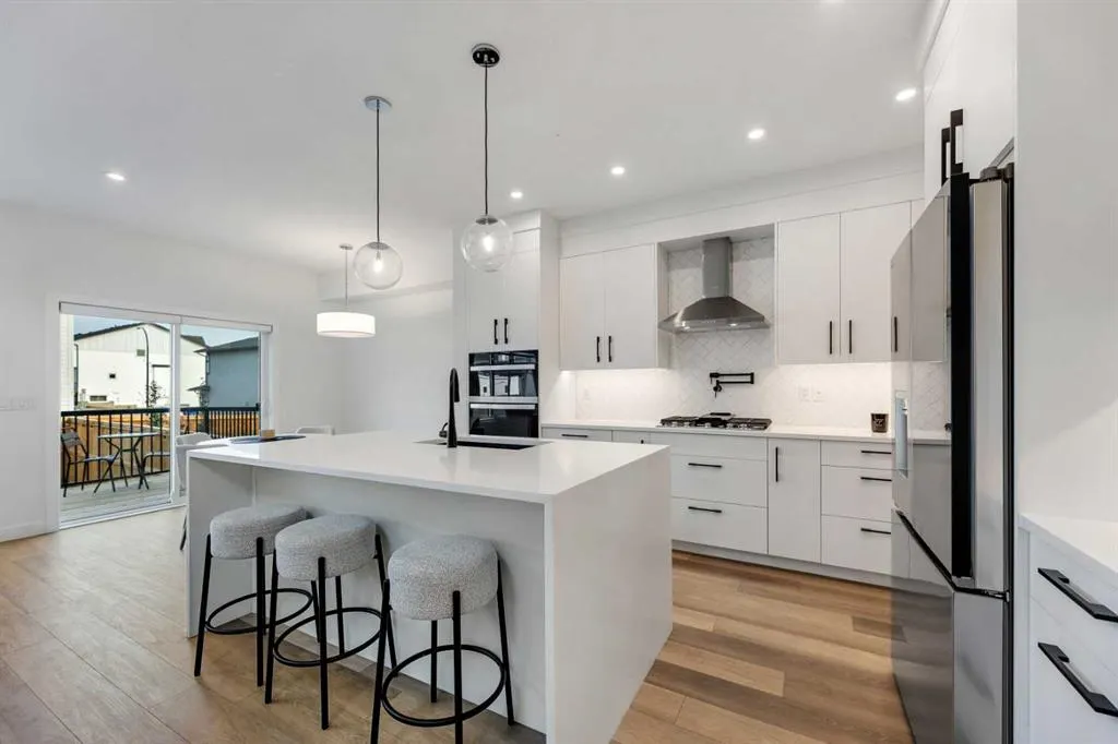 28 Carringvue Passage NW