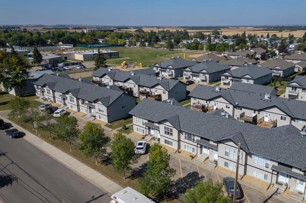 4702 53 Avenue, #42
