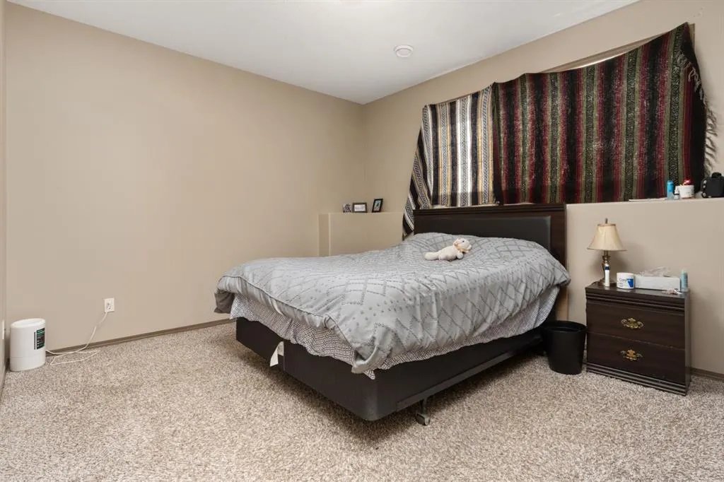 4702 53 Avenue, #42