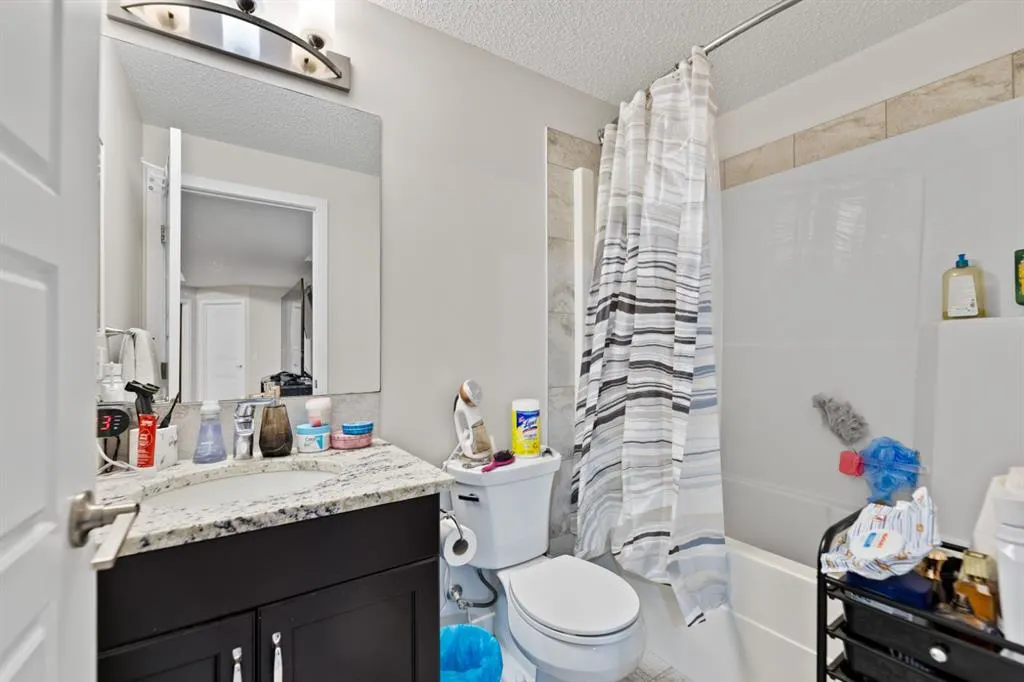 14 Red Embers Crescent NE