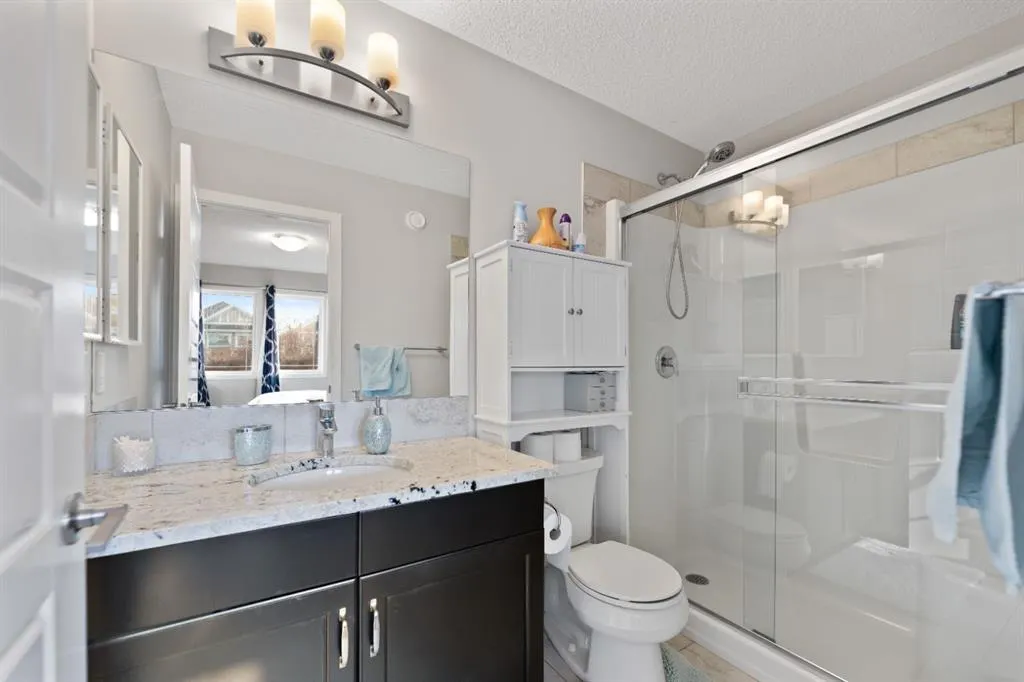 14 Red Embers Crescent NE