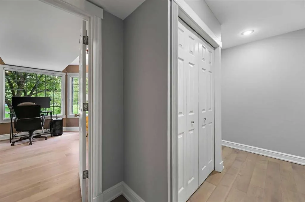 1611 21 Avenue SW, #3