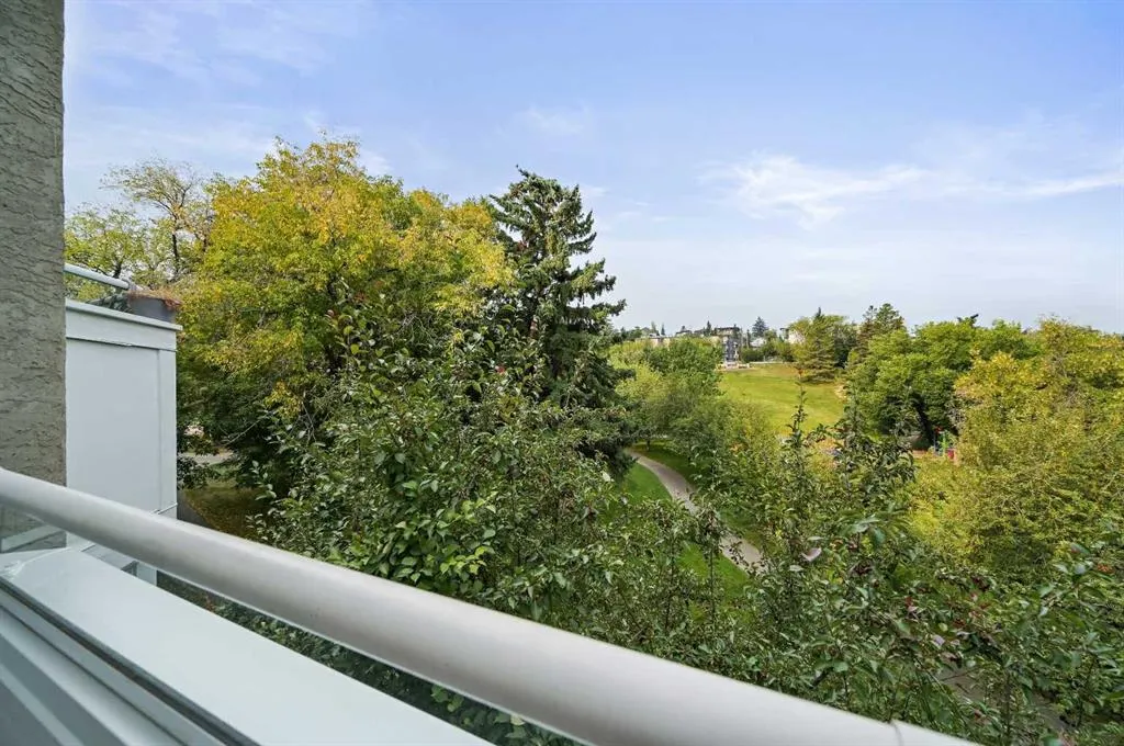 1611 21 Avenue SW, #3