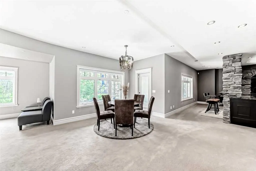 55 Aspen Ridge Court SW