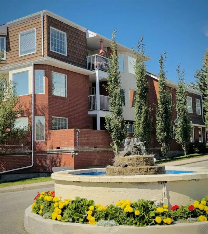 1305 Sienna Park Green SW