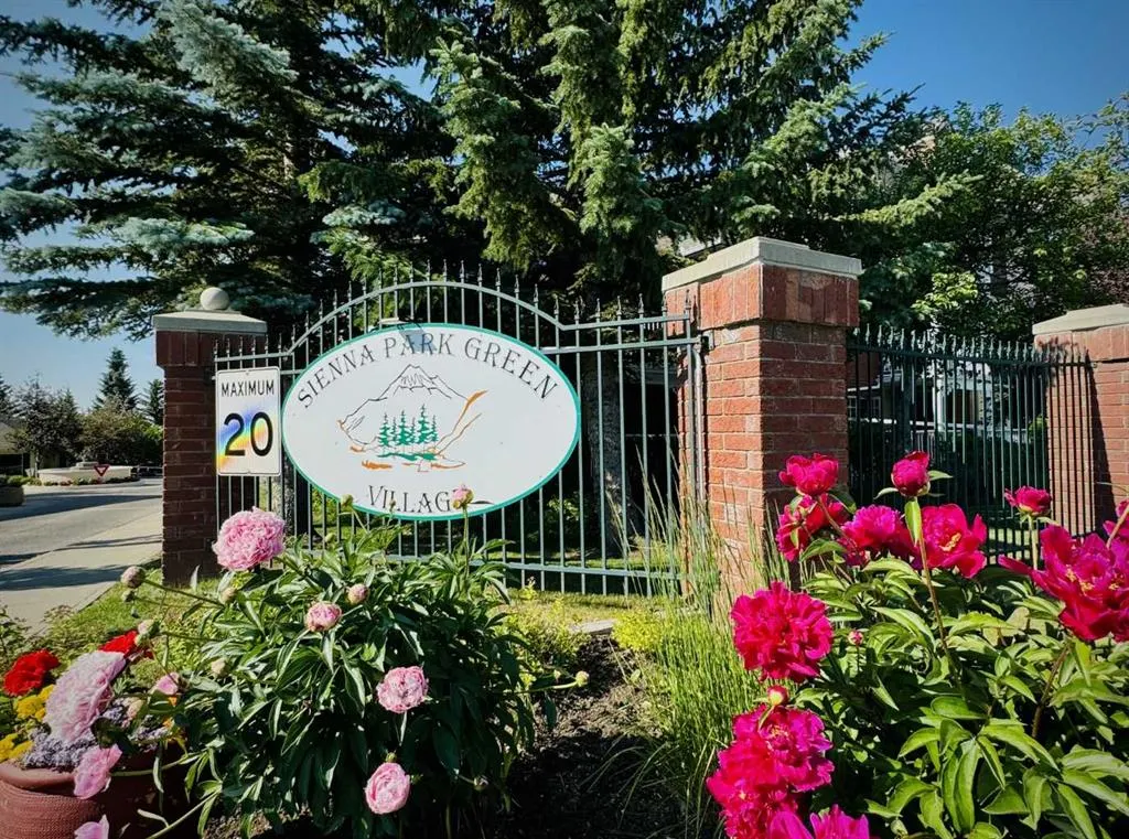1305 Sienna Park Green SW