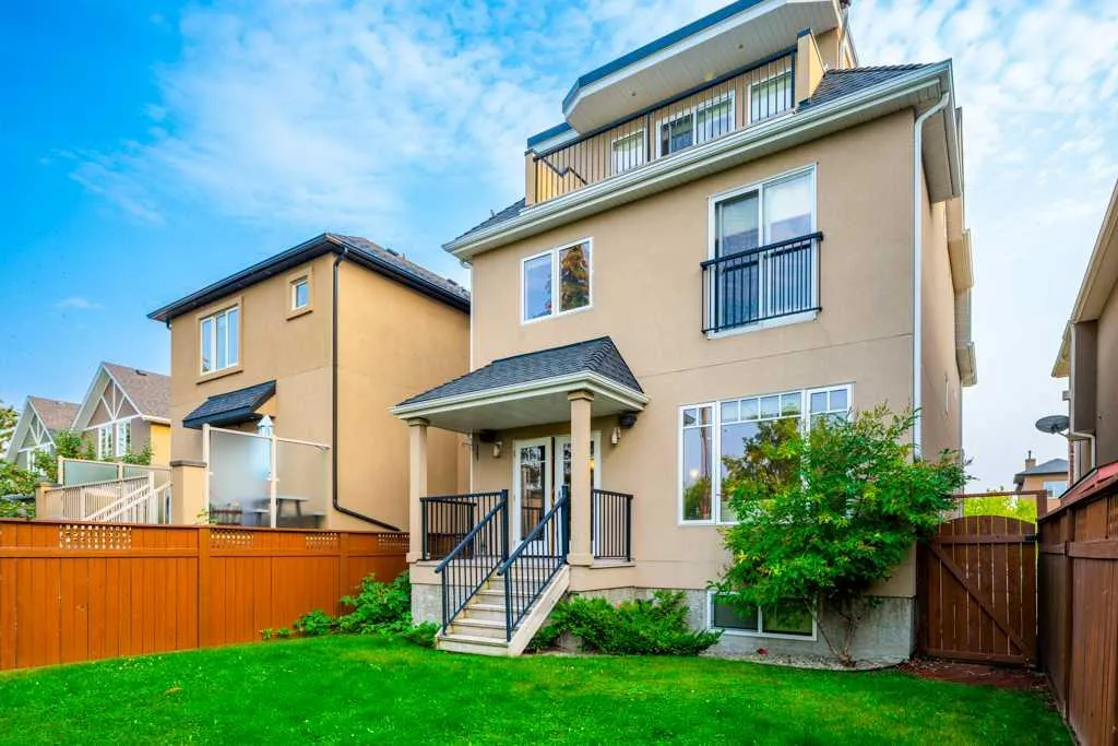 24 Aspen Meadows Green SW
