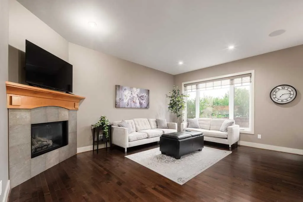 24 Aspen Meadows Green SW
