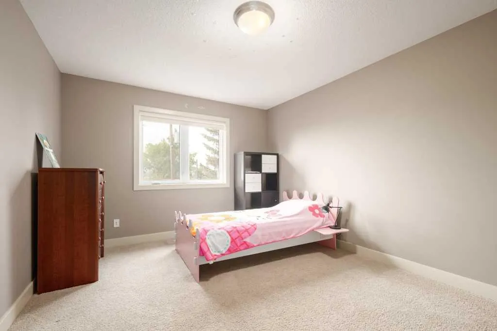 24 Aspen Meadows Green SW