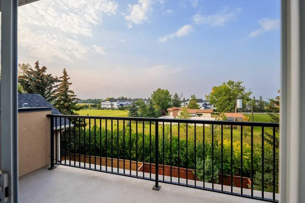24 Aspen Meadows Green SW