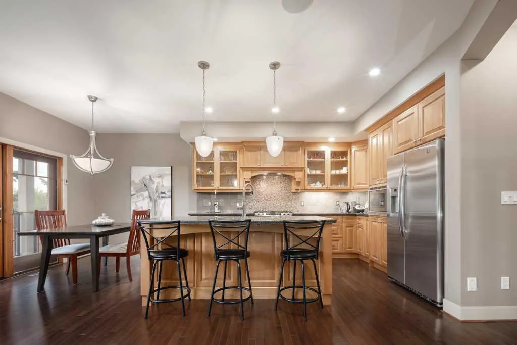 24 Aspen Meadows Green SW