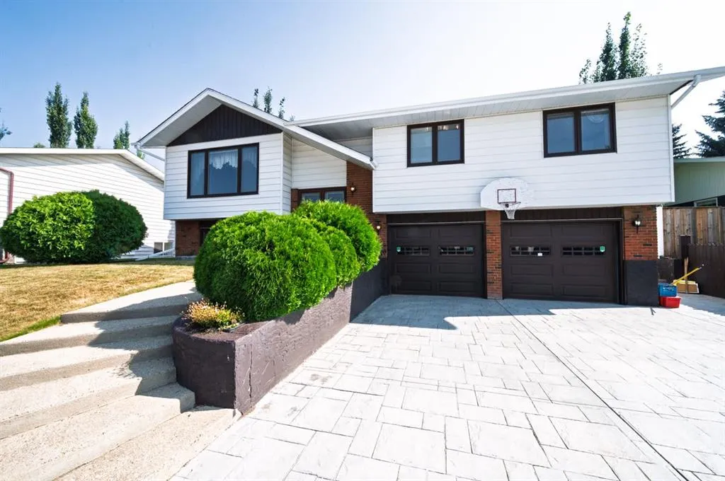 23 Berry Avenue