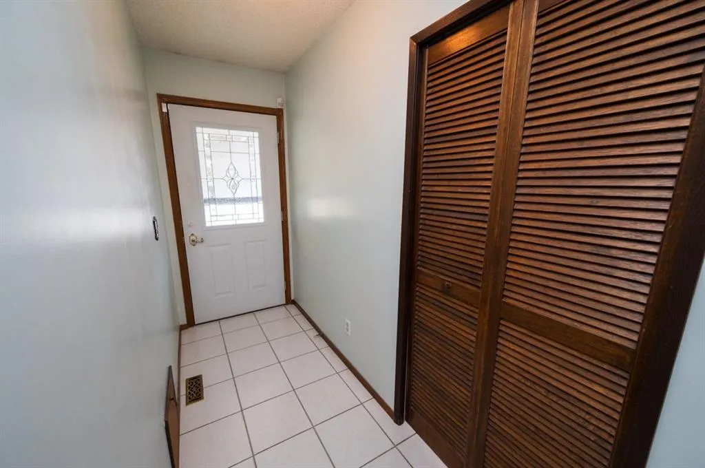 23 Berry Avenue