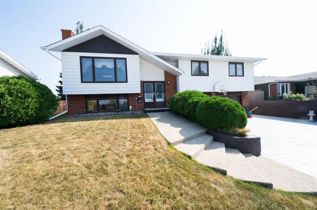 23 Berry Avenue