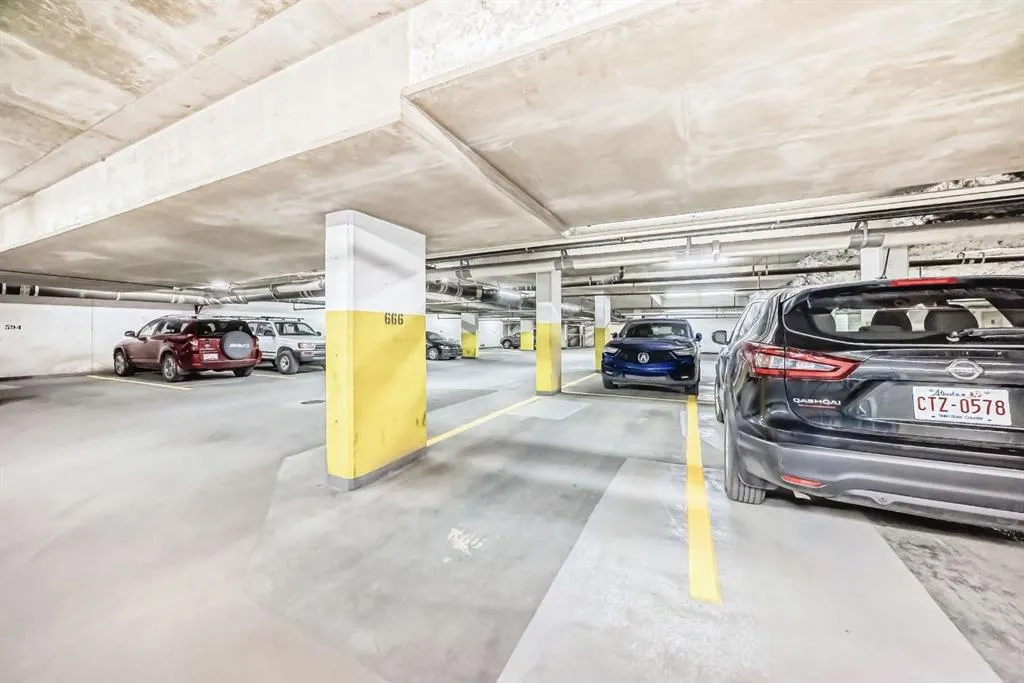 77 Spruce Place SW, #1907