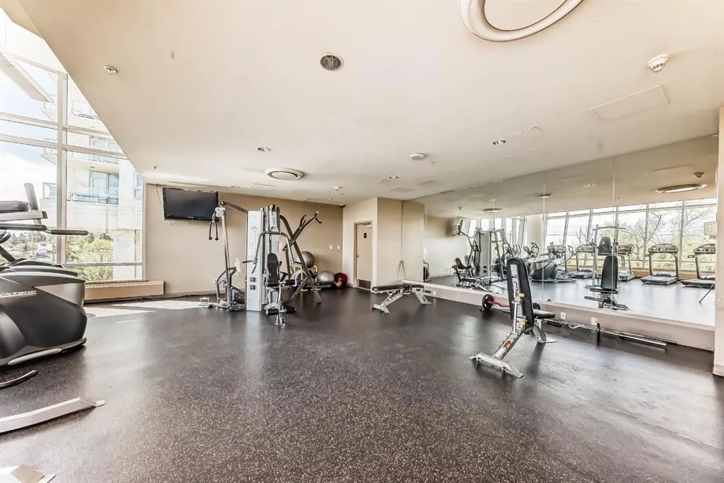 77 Spruce Place SW, #1907