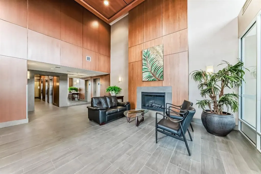 77 Spruce Place SW, #1907