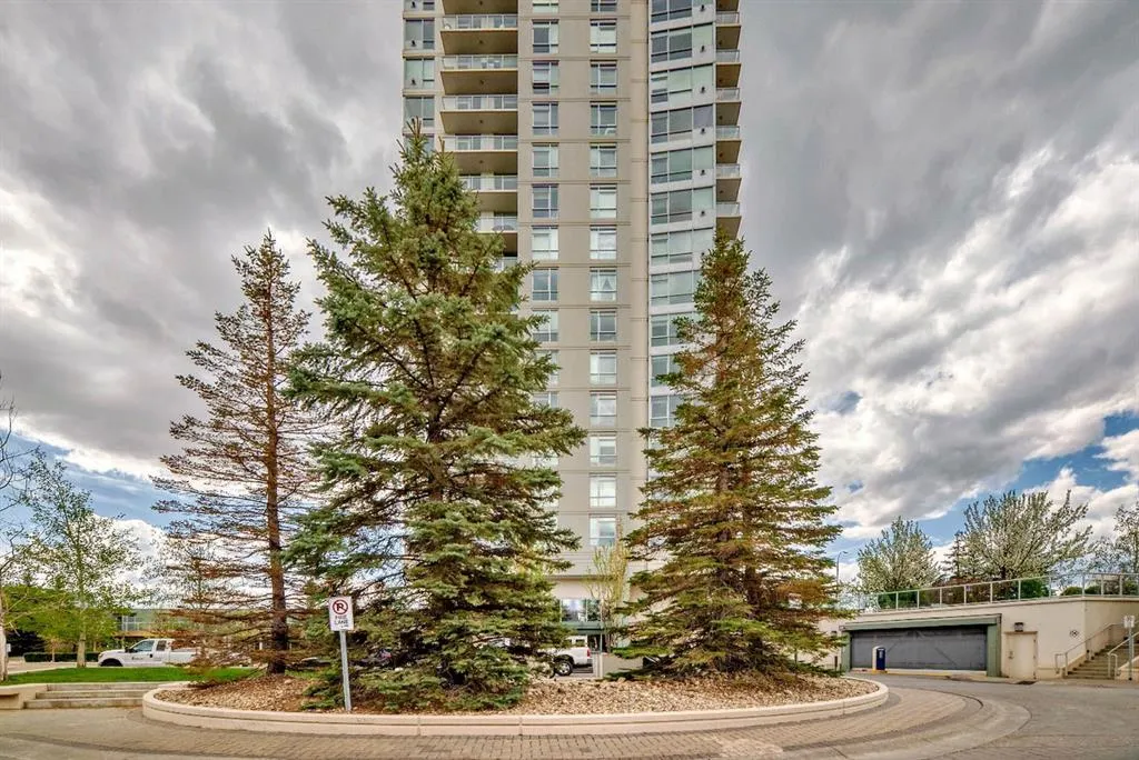77 Spruce Place SW, #1907