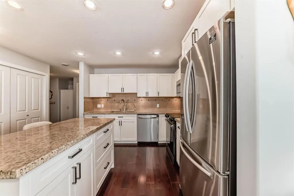 77 Spruce Place SW, #1907