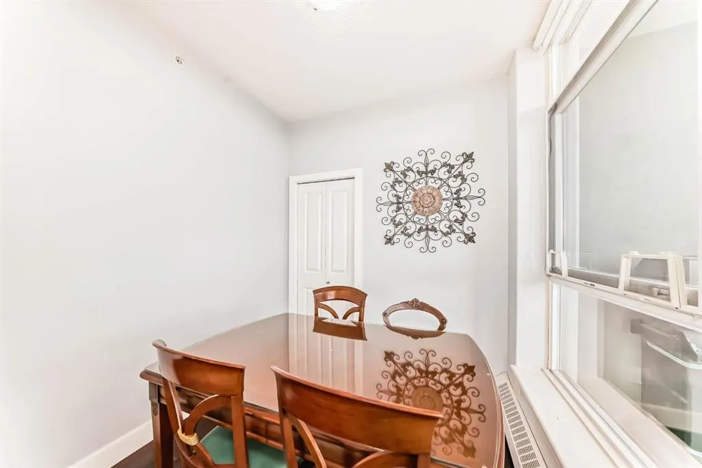 77 Spruce Place SW, #1907
