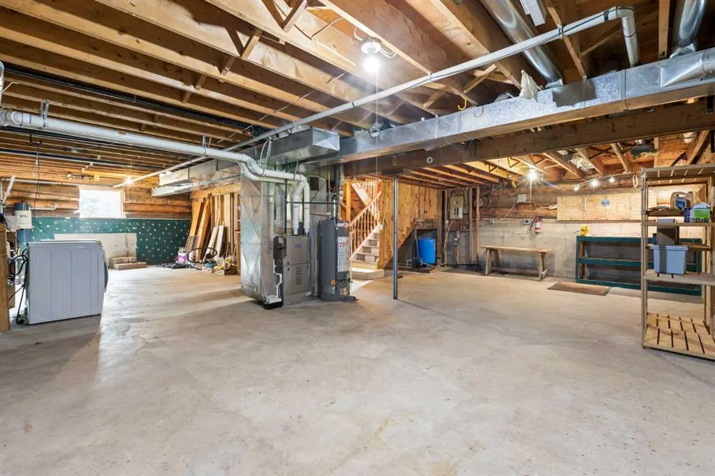 Unit 4 29415 Range Road 52
