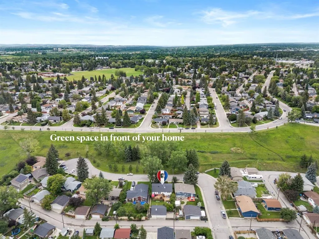 489 Lake Ontario Place SE