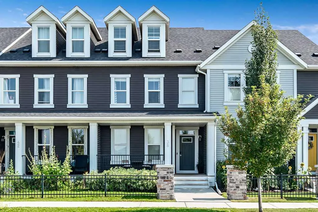 38 Reynolds Gate SW