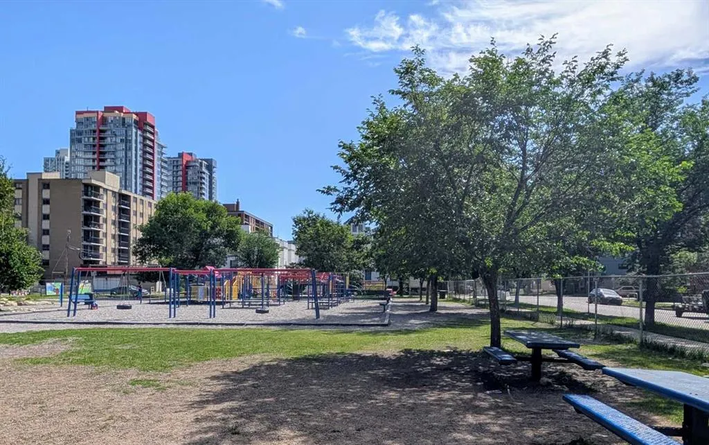 1123 13 Avenue SW, #506