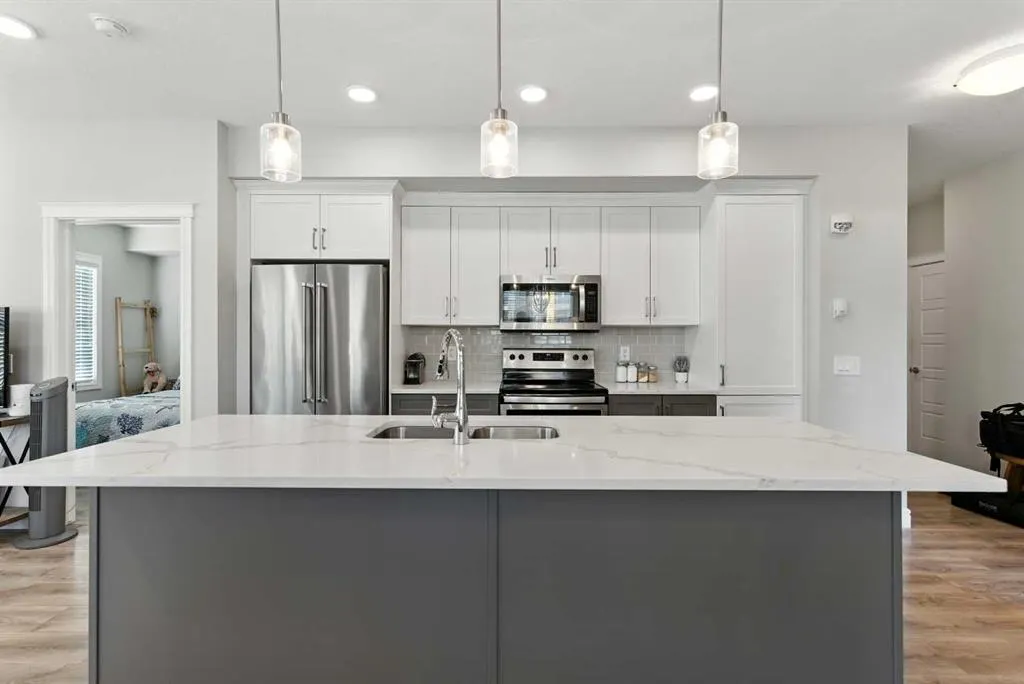19661 40 Street SE, #118
