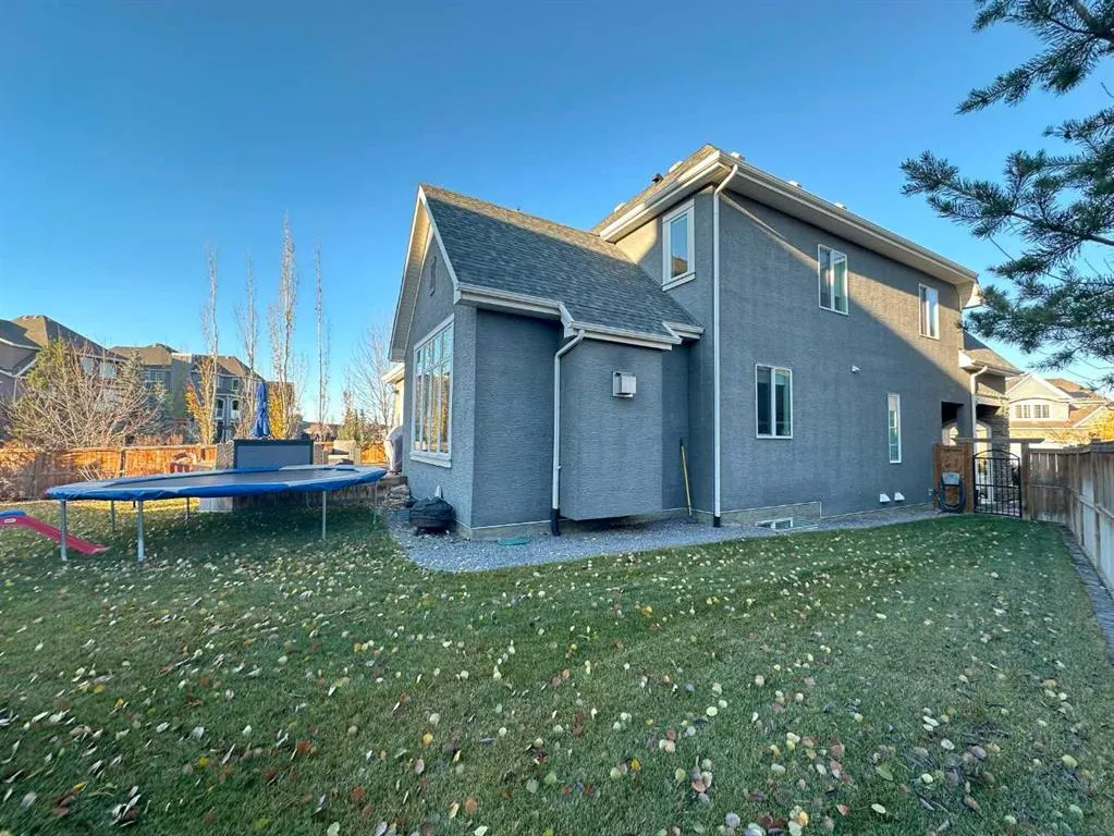 230 Mahogany Place SE