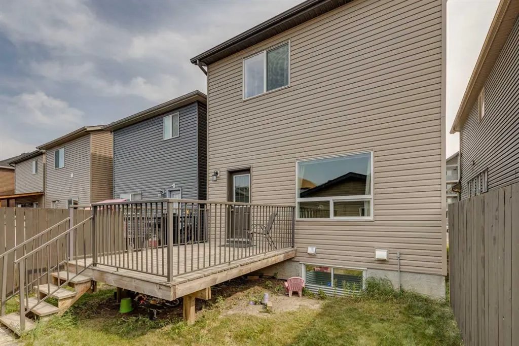 289 Skyview Ranch Boulevard NE