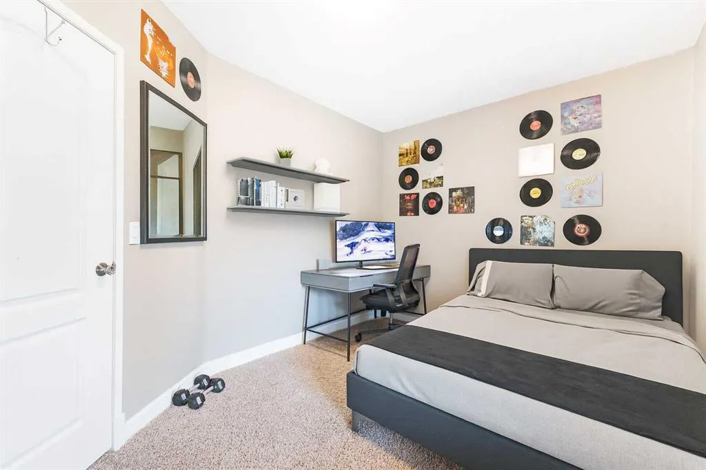 20 Auburn Sound Terrace SE
