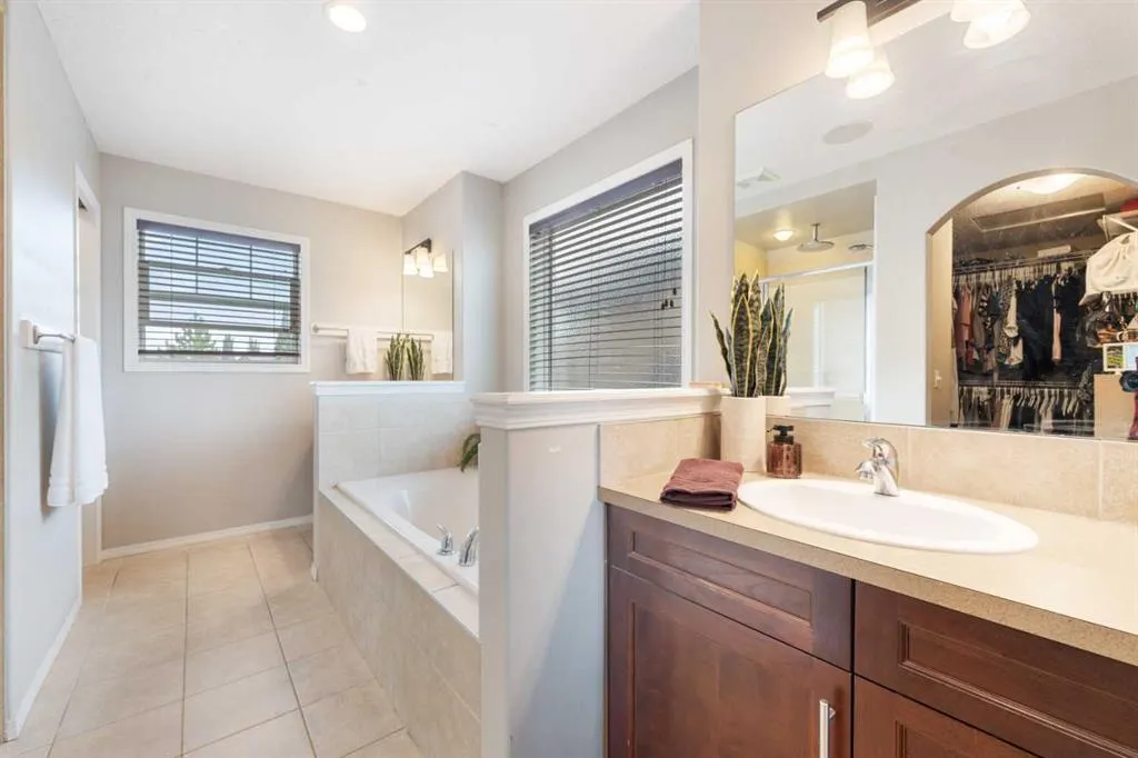 20 Auburn Sound Terrace SE