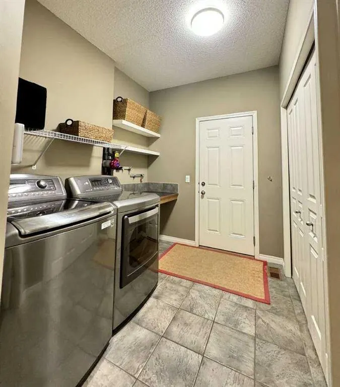 360 Parkmere Green