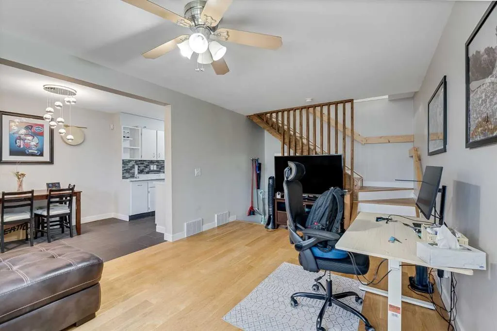 544 Blackhorn Road NE, #302