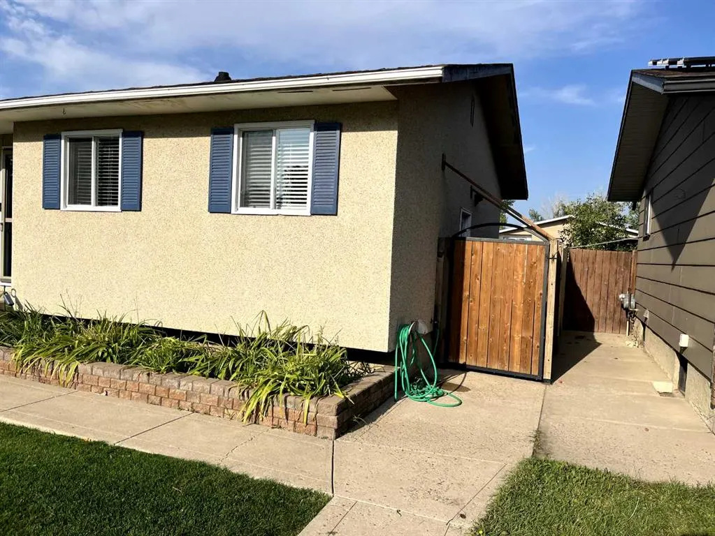 49 Corbitt Way SE