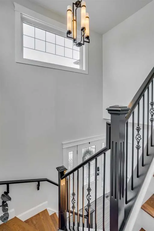 136 Falcon Drive