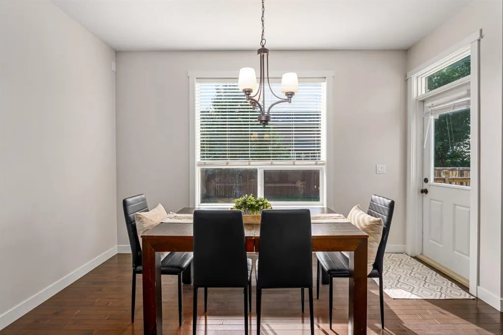 53 Williamstown Green NW
