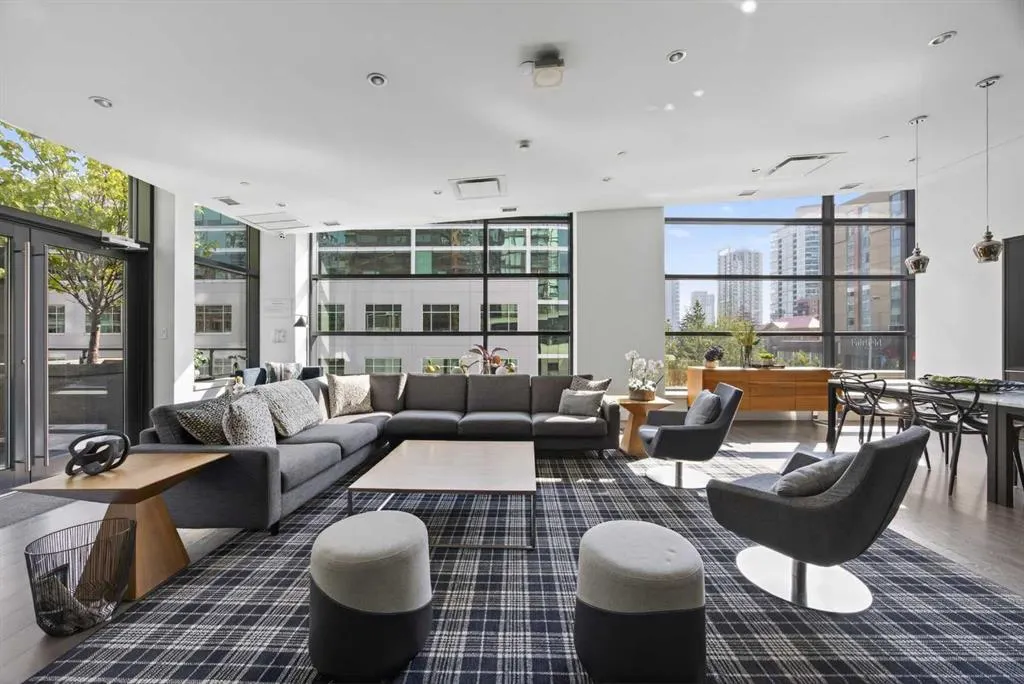 310 12 Avenue SW, #2405