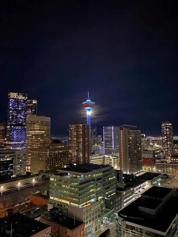 310 12 Avenue SW, #2405