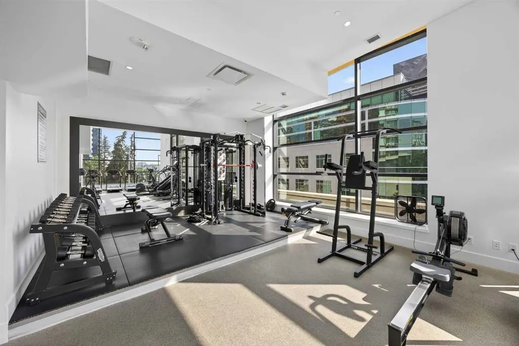 310 12 Avenue SW, #2405
