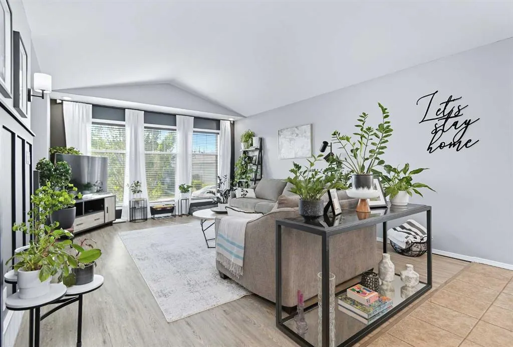 149 Lanterman Close