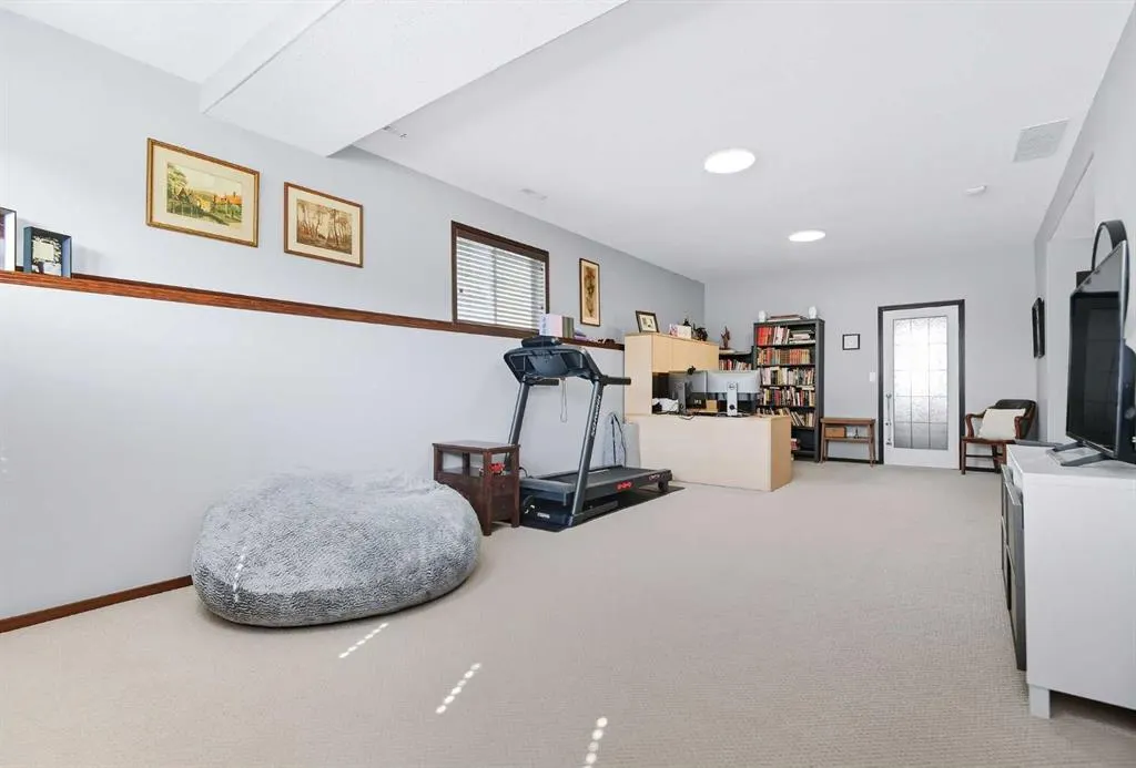 149 Lanterman Close