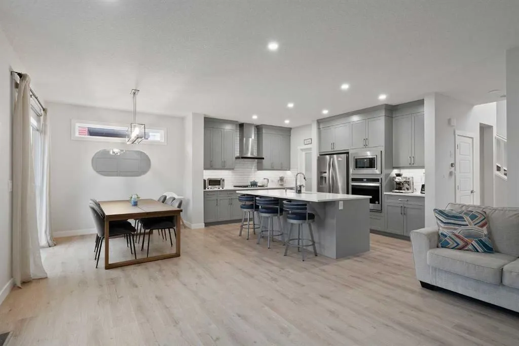 21 Seton Parade SE