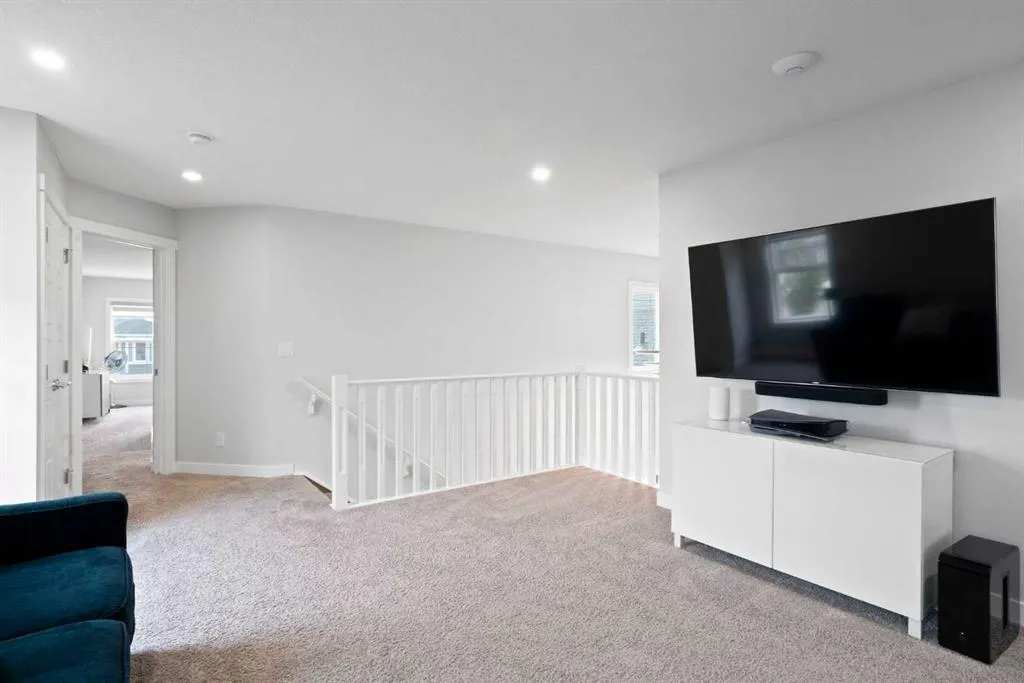 21 Seton Parade SE