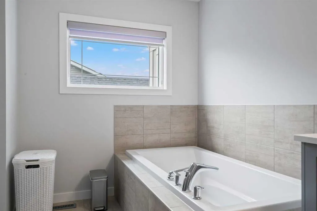 21 Seton Parade SE