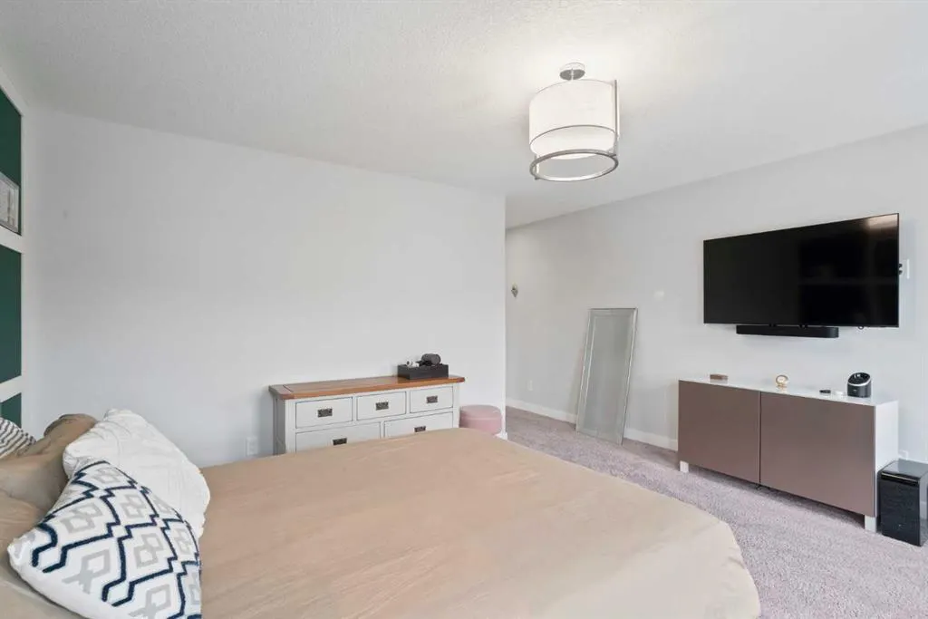 21 Seton Parade SE