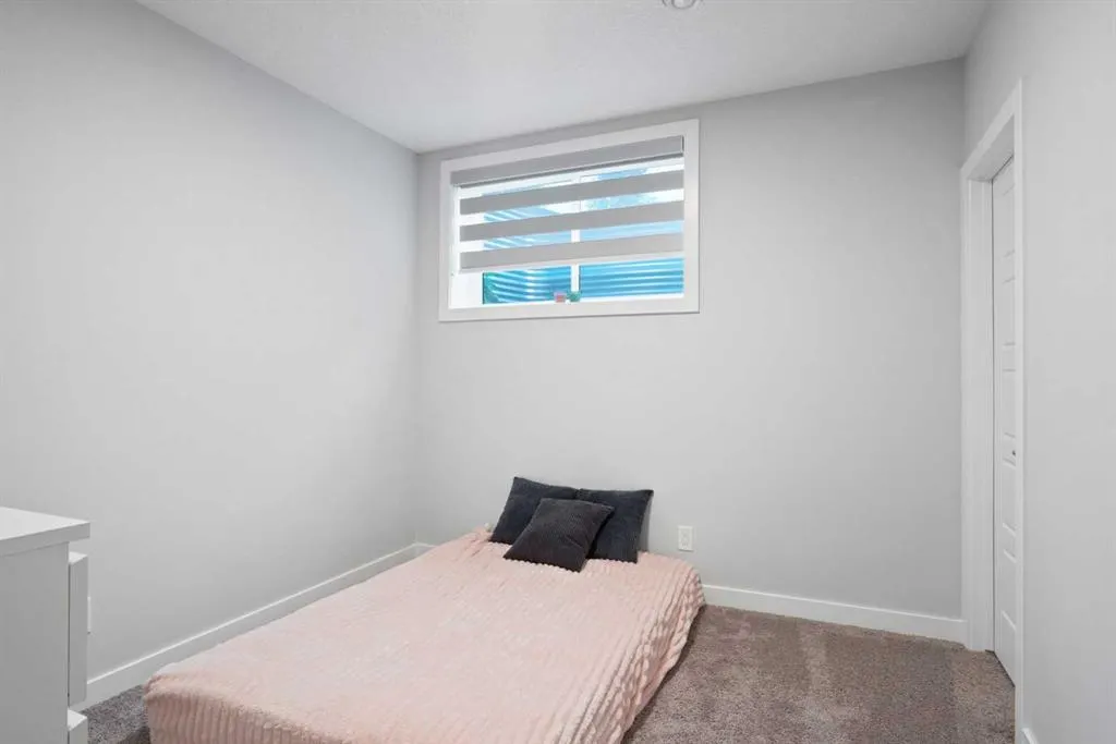 21 Seton Parade SE