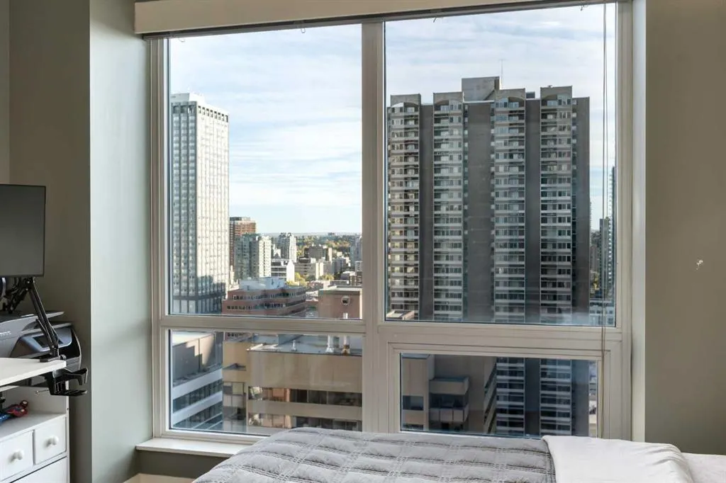 930 6 Avenue SW, #2208